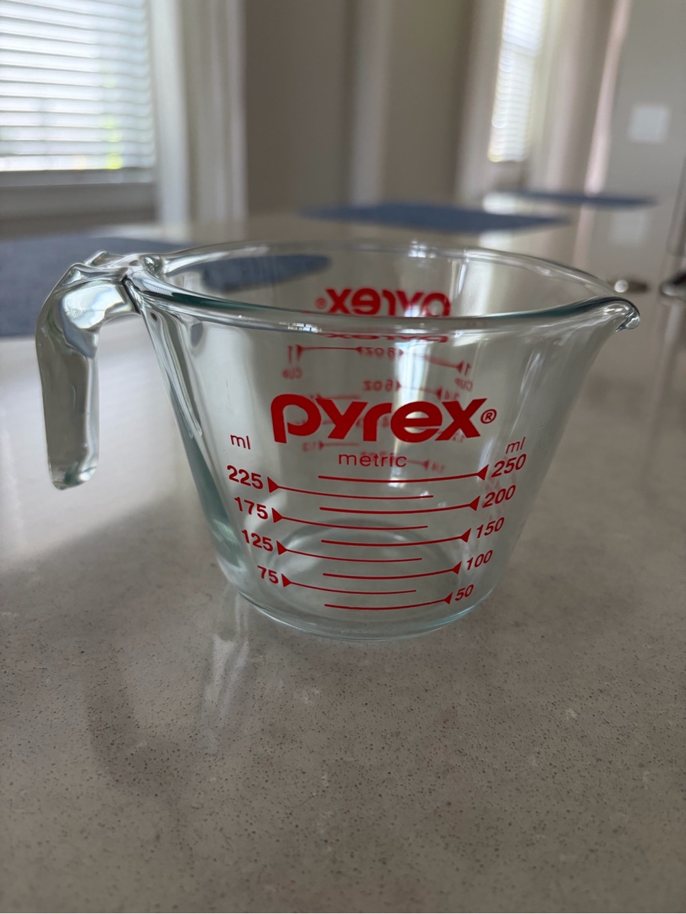 Pyrex Glass Measuring Cup - Picture 2 of 4